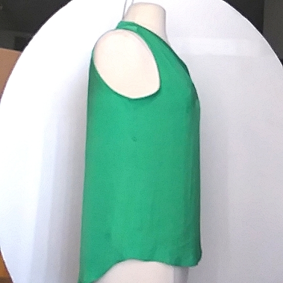 Vince Camuto Green Sleeveless Blouse Washed Silk Look and Feel XS - Picture 4 of 9